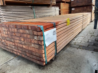 Ca. 180x Angelim Pedra Regels Geschaafd, 35x50mm, lengte 305cm